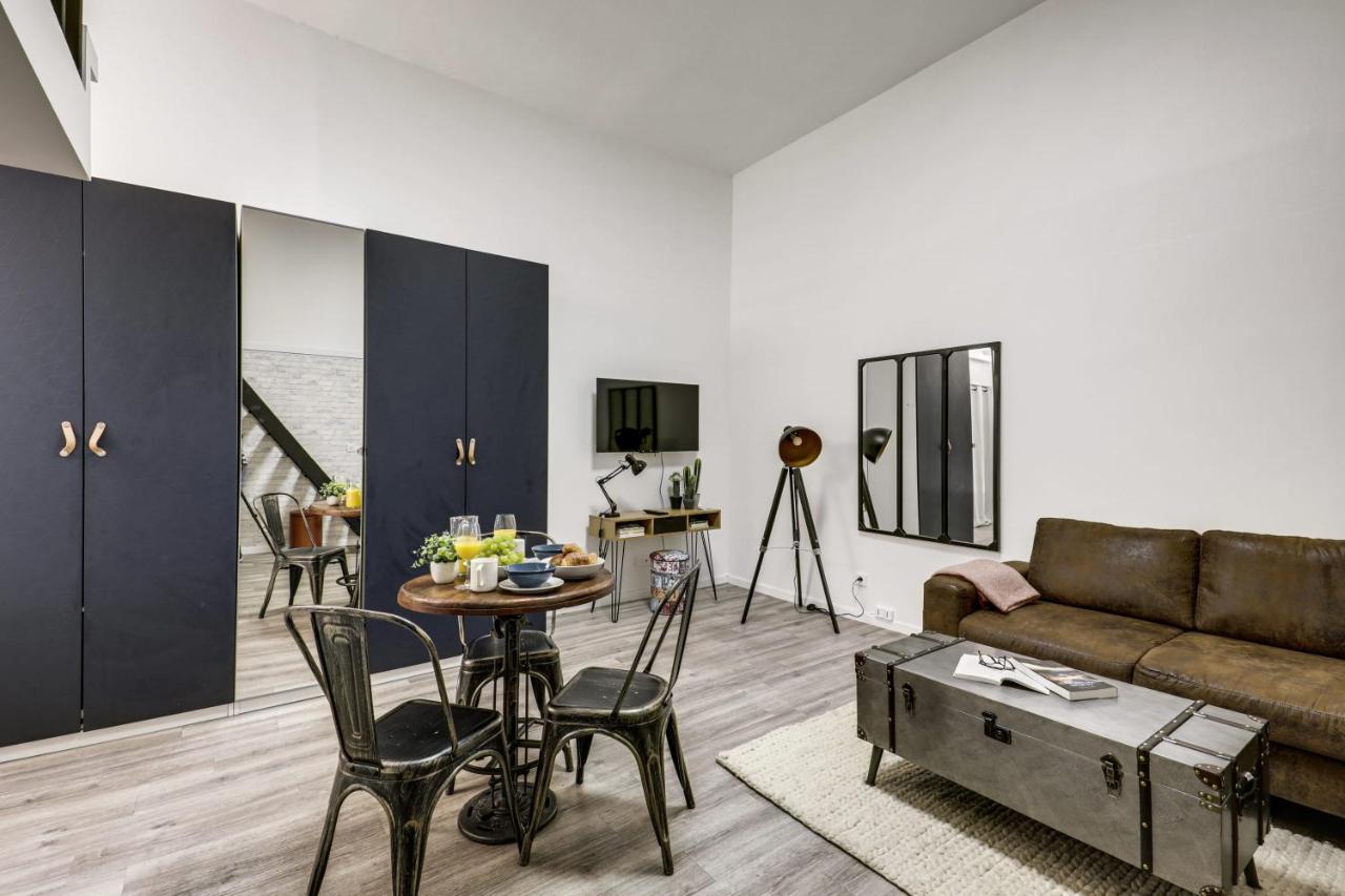 Modern French Studio In Paris Apartment ภายนอก รูปภาพ