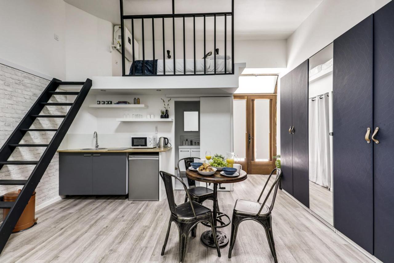 Modern French Studio In Paris Apartment ภายนอก รูปภาพ